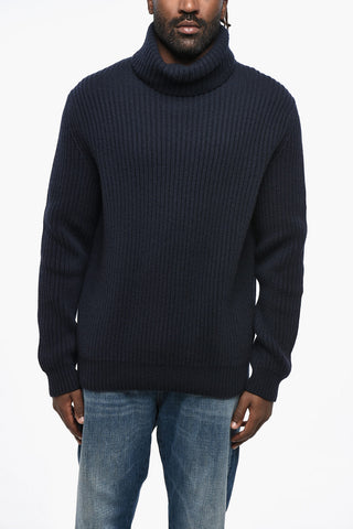 Cashmere Ribbed Turtleneck Sweater