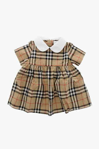 Vestito GERALDINE a Maniche Corte con Motivo Iconico e Bloomer Abbinato