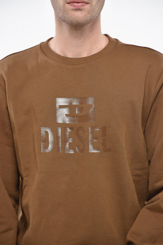 기모 코튼 라운드 넥 스웨트셔츠 톤온톤 로고