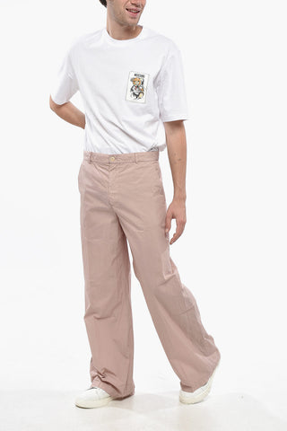 Gerade geschnittene Hose aus Baumwolle und Nylon mit Perlmuttknopf