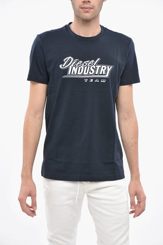 Rundhals-T-Shirt INDUSTRY mit Relief-Logo