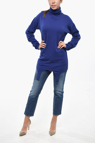 Kaschmir-Rollkragenpullover mit Strumpfhaltern