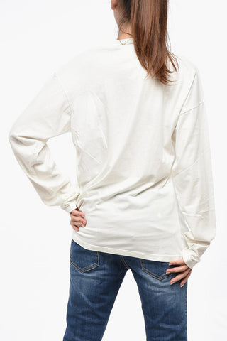 Langärmliges Rundhals-T-Shirt mit Cut-Out-Detail