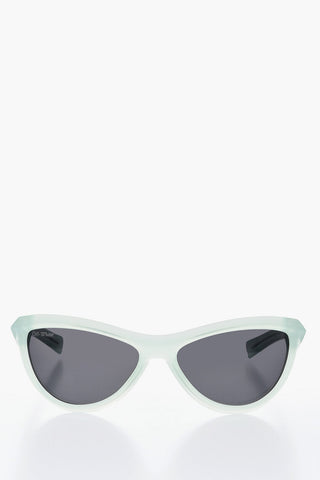 Einfarbige Sonnenbrille ATLANTA mit erhabenem Arrow-Detail