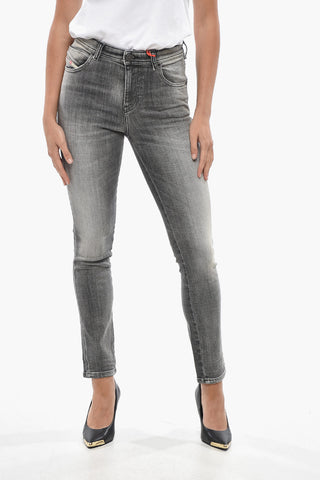 Skinny Fit Jeans BABHILA aus stonewashed Denim mit 14 cm Bundhöhe