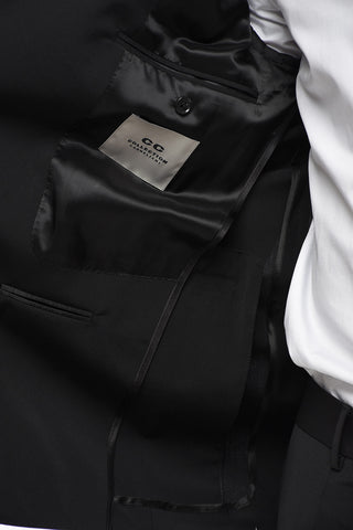 CC COLLECTION Double-breasted Stretch Wool Suit with Peak Lapel