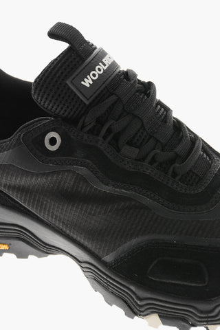 Low-Sneaker TREKKING RUNNER aus technischem Gewebe mit Vibram-Sohle