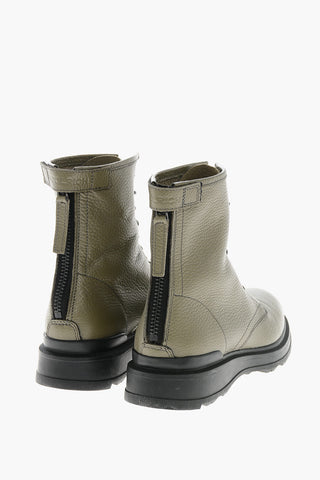 Anfibi in Pelle Martellata con Zip Posteriore