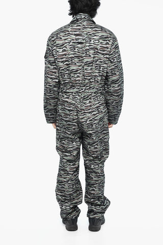 Gepolsterter Overall mit Camouflage-Muster
