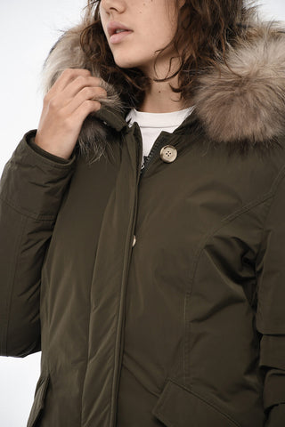 Solid Color LUXURY Down Jacket with Contrasting Buttons