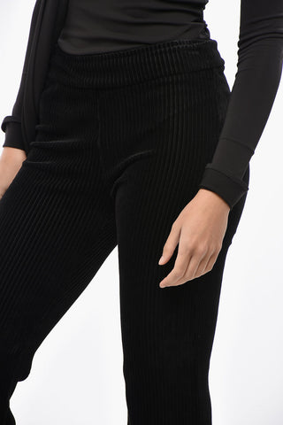 Bootcut-Hose aus geripptem Velours mit Elastikbund