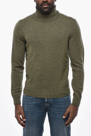Pure Cashmere Turtleneck Sweater