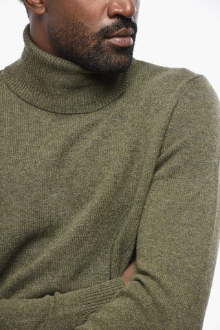Pure Cashmere Turtleneck Sweater