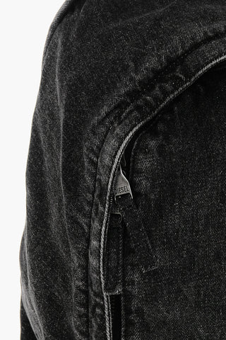 Rucksack RAVE aus Denim mit Delavé-Effekt