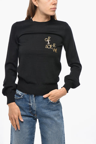 Maglia Girocollo in Lana con Charm Logo
