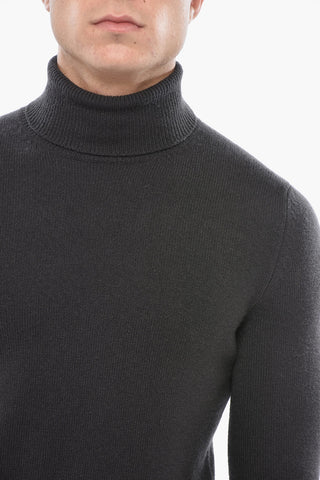 Maglia a Collo Alto in Lana e Cashmere