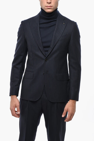 CC COLLECTION Virgin Wool Chalk-Stripe 3-Button Suit with Two Vents and Classic Lapel