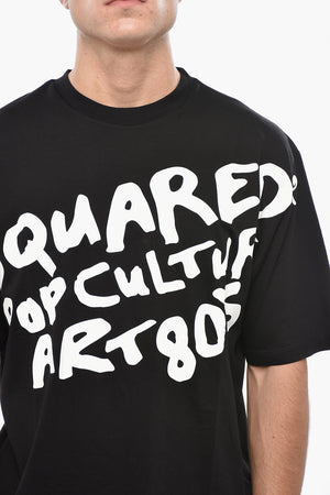 Rundhals-T-Shirt aus Baumwolle mit Kontrastprint