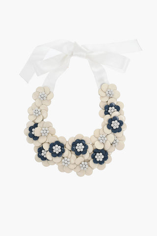 Collana in Nastro di Tessuto con Design Floreale