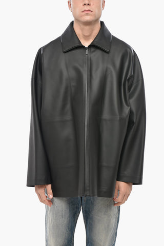 Einfarbige Windjacke mit Ton-in-Ton-Logo