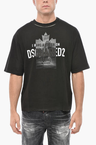 T-Shirt mit Rundhalsausschnitt aus Baumwolle CRUSH mit Reliefdruck