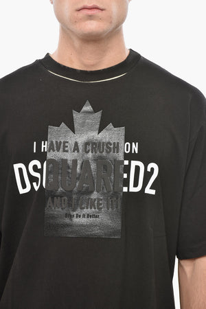 T-Shirt mit Rundhalsausschnitt aus Baumwolle CRUSH mit Reliefdruck