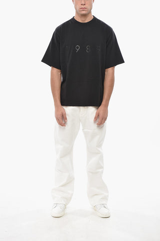 T-Shirt mit Rundhalsausschnitt und Ton-in-Ton-Logo