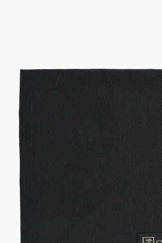Einfarbiges Seiden-Einstecktuch mit kontrastierendem Logo