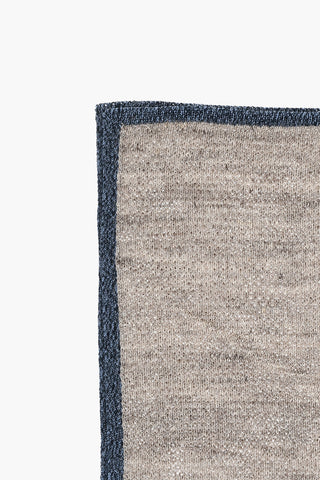 Fazzoletto da Taschino in Cotone e Seta con Bordo a Contrasto