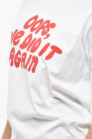 T-shirt Girocollo OPS WE DID IT AGAIN in Tinta Unita con Stampa a Contrasto