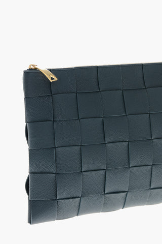 Pouch Aus Geflochtenem Leder Mit Reißverschluss