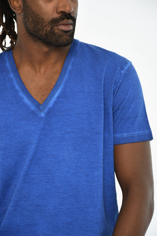 T-shirt Scollo a V In Cotone