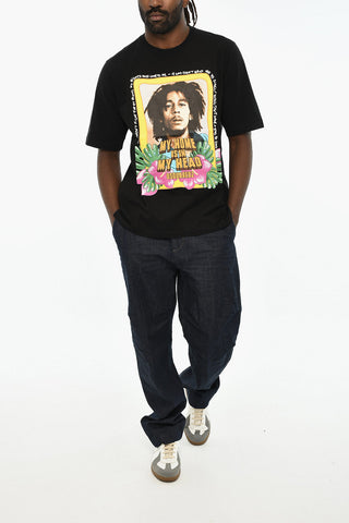 T-Shirt mit Rundhalsausschnitt aus Baumwolle mit Druck