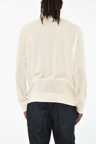 Pullover mit Rundhalsausschnitt aus leichter Schurwolle