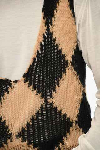 Two-Tone V-Neck Sleeveless Knit