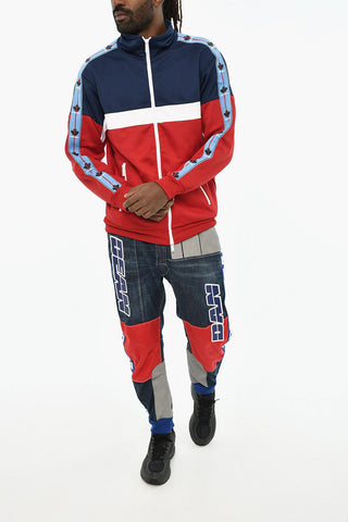 측면 로고가 있는 컬러 블록 스웨트셔츠