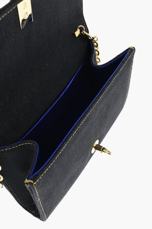 Schultertasche QUEEN MID aus Denim mit Kettenriemen