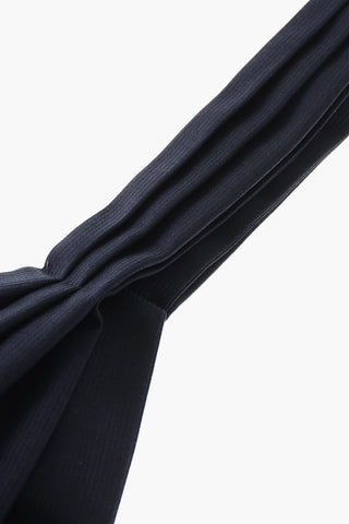 Ascot-Krawatte aus Wolle und Seide Uni mit Ton-in-Ton-Streifen