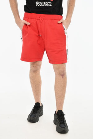 Zweifarbige Shorts Mit Seitlichen Knöpfen