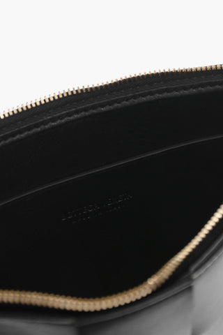 Clutch in Pelle Intrecciata con Zip