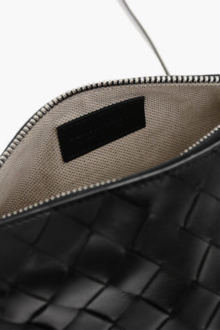 Schultertasche Aus Geflochtenem Leder