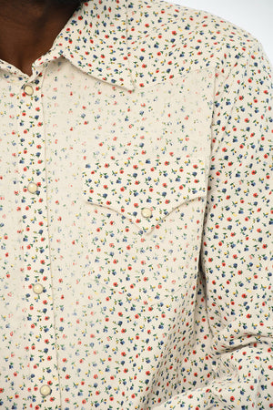 Ribbed Shirt with Floral Pattern and Double Pocket