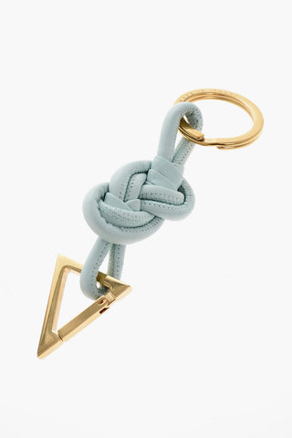 Schlüsselanhänger aus Leder mit Knoten