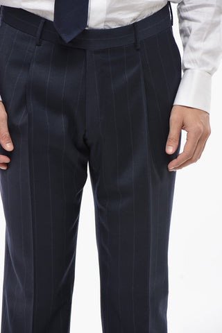 CC COLLECTION 투 버튼 핀스트라이프 수트 클래식 노치 라펠