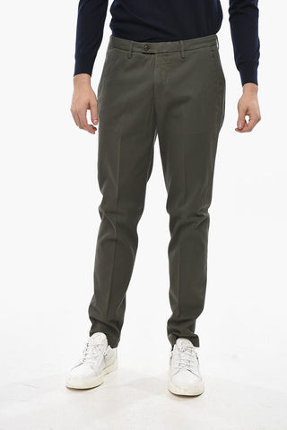 Pantaloni Chino in Cotone Twill con Passanti