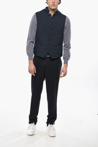 Gilet Trapuntato con Abbottonatura Frontale