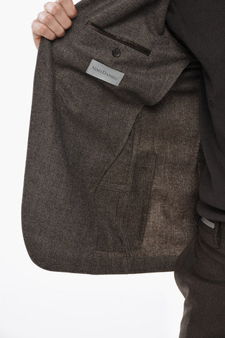 Zweiknopf-Blazer aus Schurwolle mit zwei Schlitzen und Pattentasche