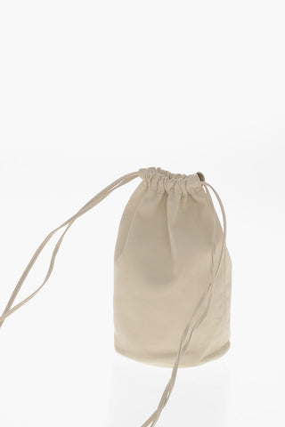 Beuteltasche aus Leder mit Kordelzug