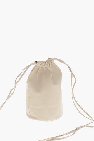 Beuteltasche aus Leder mit Kordelzug
