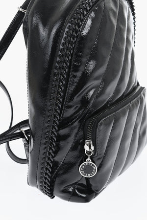 Gesteppter Rucksack aus lackiertem Leder